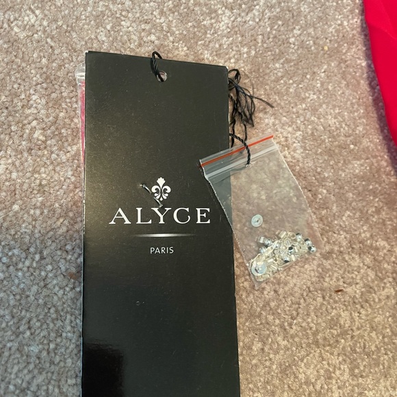 Beautiful red sequin prom or pageant dress. - Picture 6 of 9